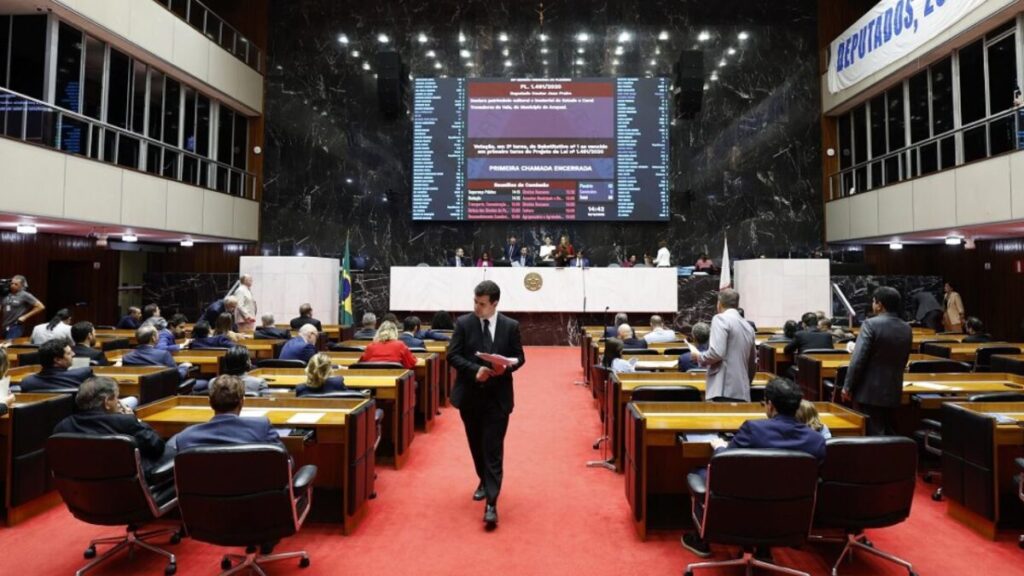 26 ex-prefeitos são eleitos no 1º turno das Eleições 2026 em Minas Gerais