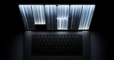 Apple anuncia MacBook Pro com tela OLED sensível a toques; veja preços