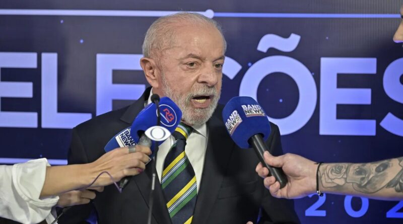 ‘Bolsonaro, vote em mim’, diz Lula após ser questionado por Flávio sobre presidiários