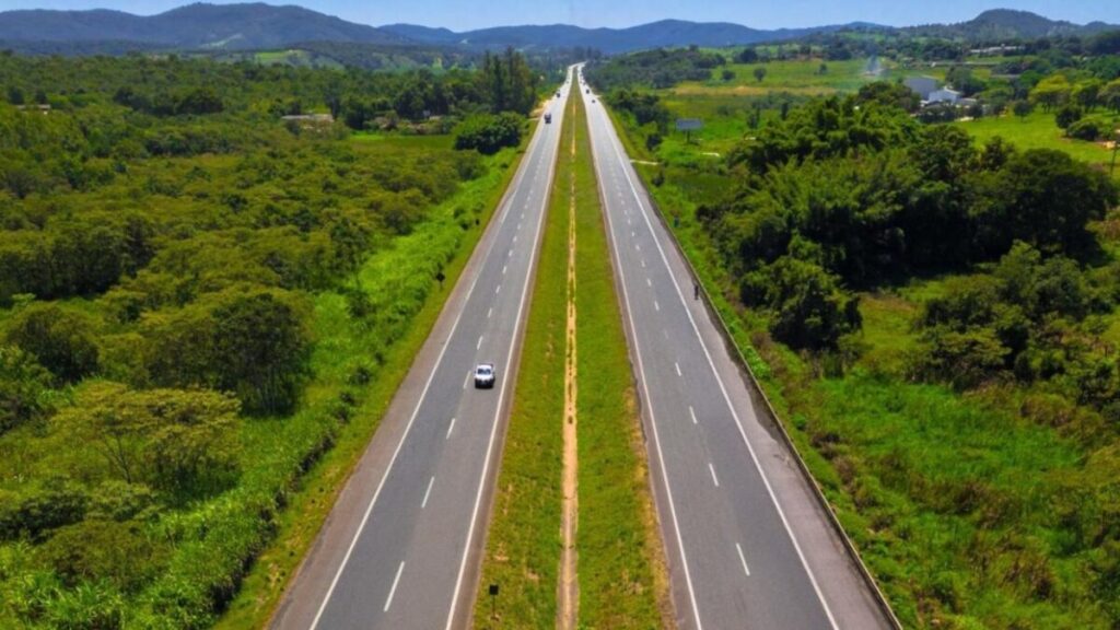 BR-262 entre Uberaba e Betim terá 44 km duplicados; investimento de R$ 2,7 bilhões