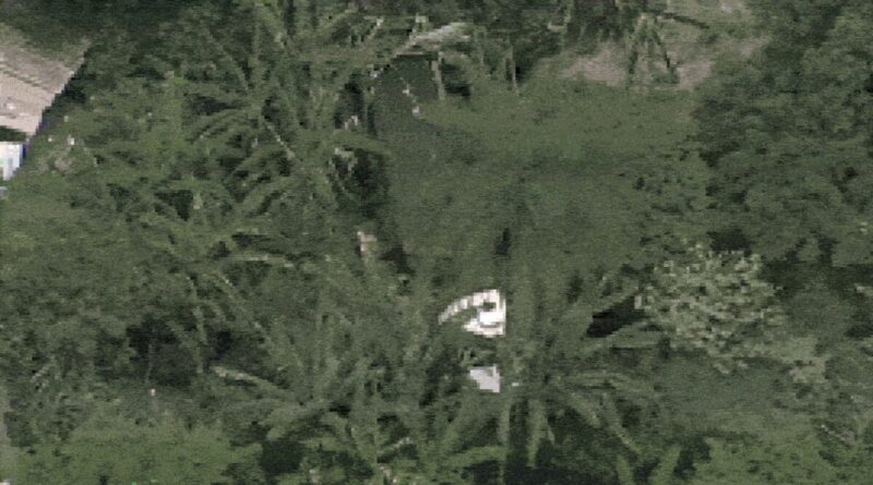 Carro invade contramão e provoca acidente com outros veículos na BR-381; duas pessoas ficam feridas