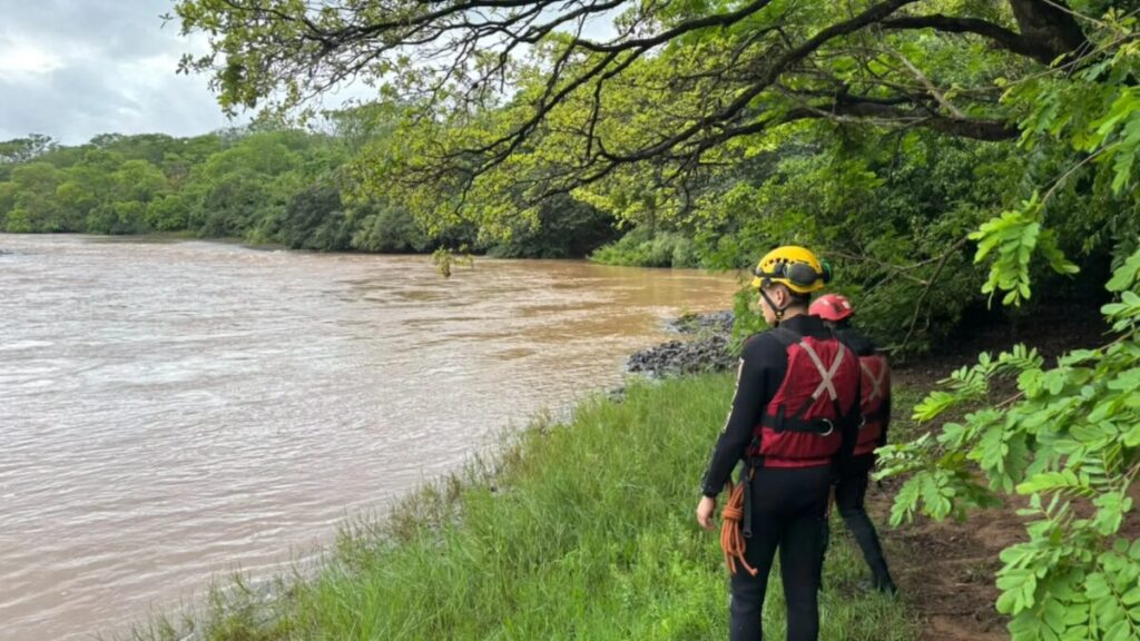 Corpo de jovem desaparecida há quatro dias é encontrado no rio Tijuco, em Ituiutaba