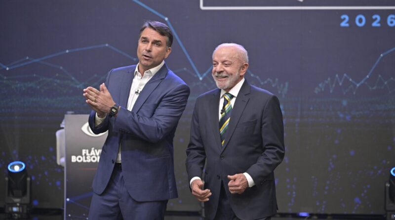 Flávio Bolsonaro só poderá ir a debate na ‘Globo’ se quebrar sigilo, diz Lula