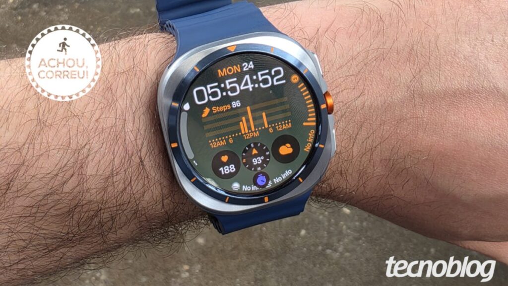 Galaxy Watch Ultra cai 62% para quem busca relógio para aventuras