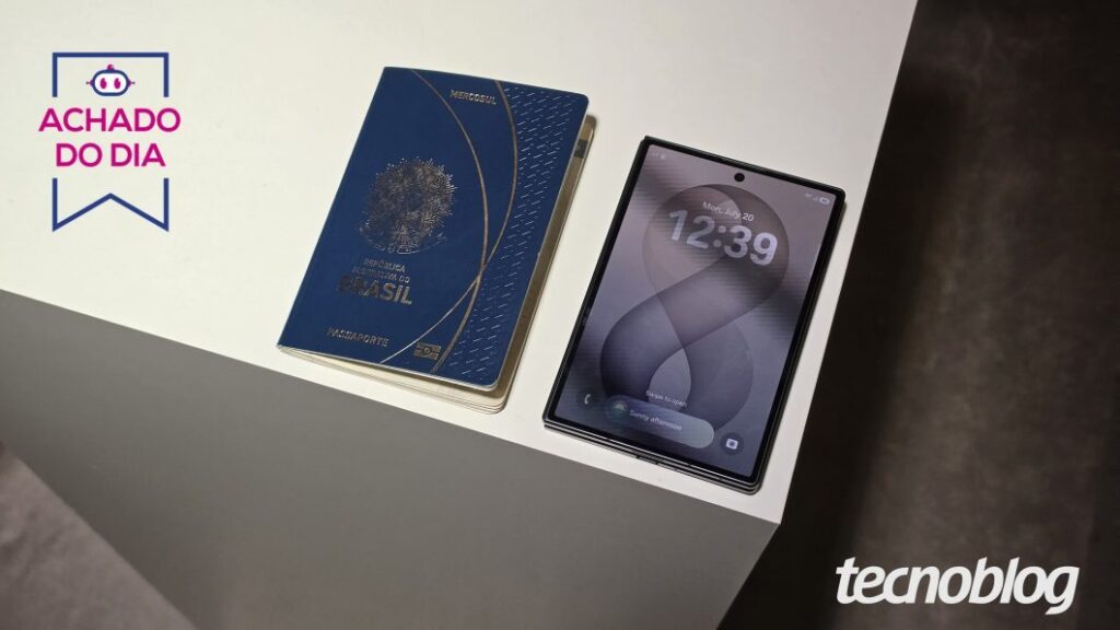 Galaxy Z Fold 8 em formato passaporte já tem R$ 1.900 OFF com cupom