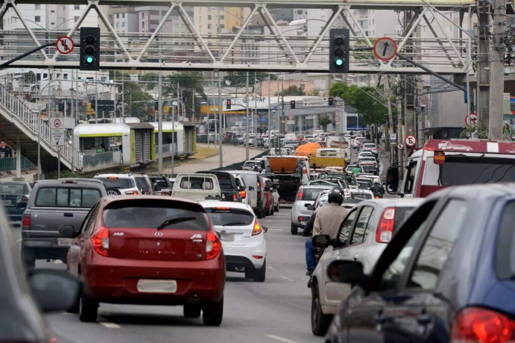Governo de Minas envia à ALMG proposta que permite reduzir IPVA em até 75%
