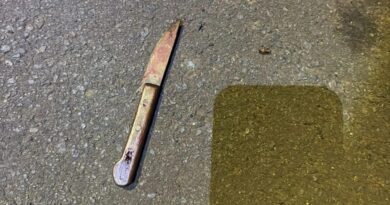 Homem é esfaqueado no pescoço em casa abandonada em Uberlândia