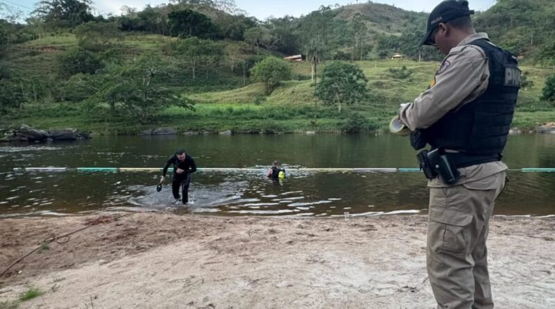 Homem morre após simular afogamento em balneário de MG