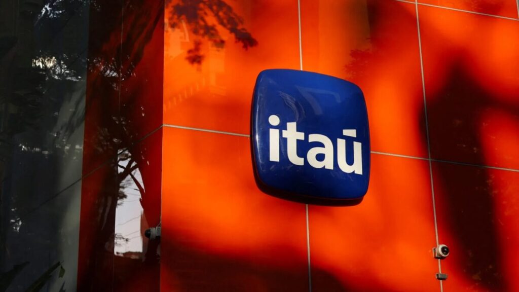 Itaú compra startup mineira de IA por quase R$ 3 bilhões