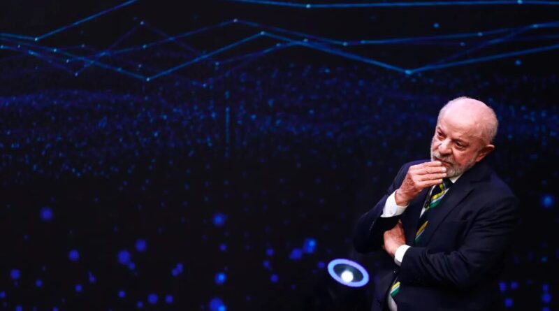 Lula avalia que debate teve ‘nível muito baixo’ e volta a cobrar quebra de sigilos de Flávio