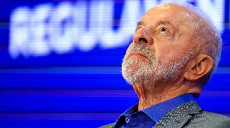 Lula critica ‘Globo’ por almoço com Flávio antes de entrevista: ‘Raiva de mim’