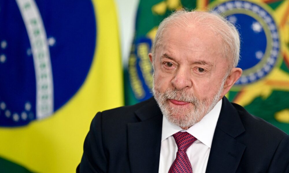 Lula diz que entregará nesta terça ao TSE sigilos bancário e telefônico dele e dos filhos