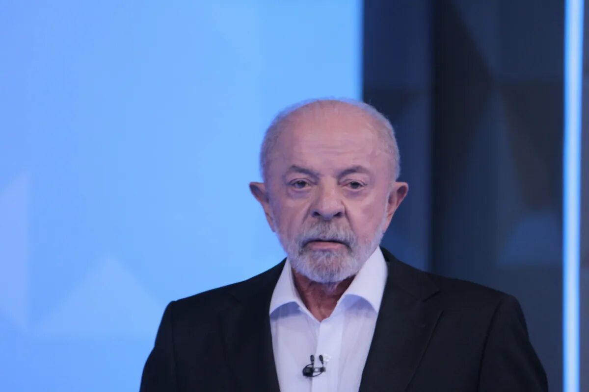 Lula acusa Flávio Bolsonaro de desrespeitar brasileiros de baixa renda