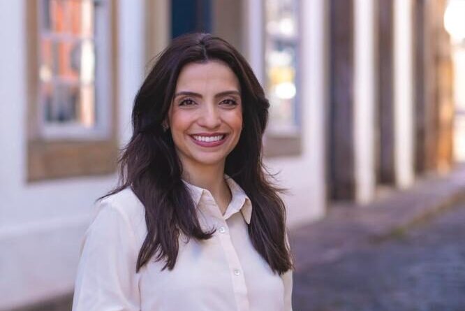 MARCELA TRÓPIA FICA COMO PRIMEIRA SUPLENTE DO NOVO NA ASSEMBLEIA DE MINAS
