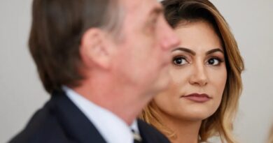 Michelle publica mensagem e diz que Bolsonaro defende união entre aliados