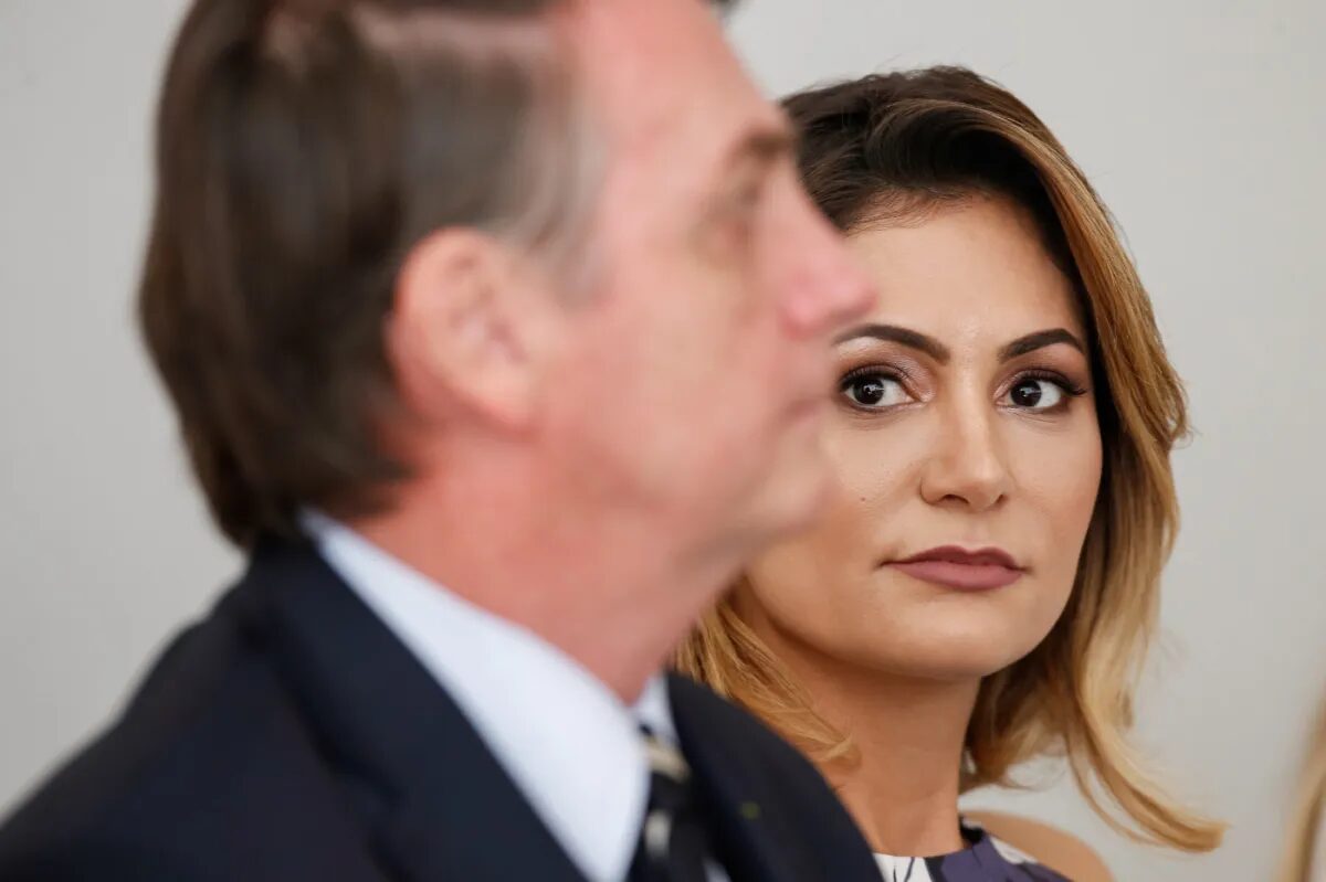 Michelle Bolsonaro afirma que ex-presidente pede união da base aliada
