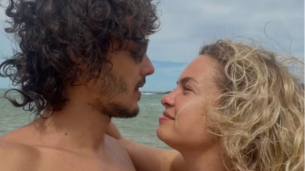 Namorado de Lua Blanco relembra momentos a dois e se declara após morte da atriz
