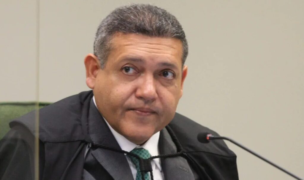 Nunes Marques determina volta do canal ‘Exército do Lula’