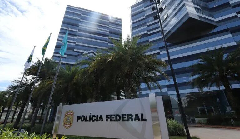 PF arquiva investigação sobre suposta interferência dos EUA nas eleições brasileiras