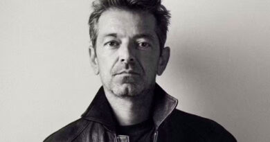 Pieter Mulier estreia na Versace com a alta-costura - CHNews
