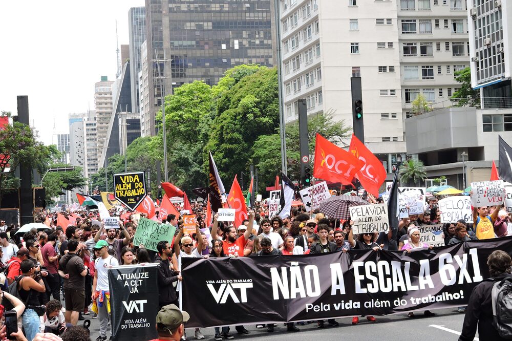 PL libera bancada e 6×1 deve ser aprovada com votos da direita