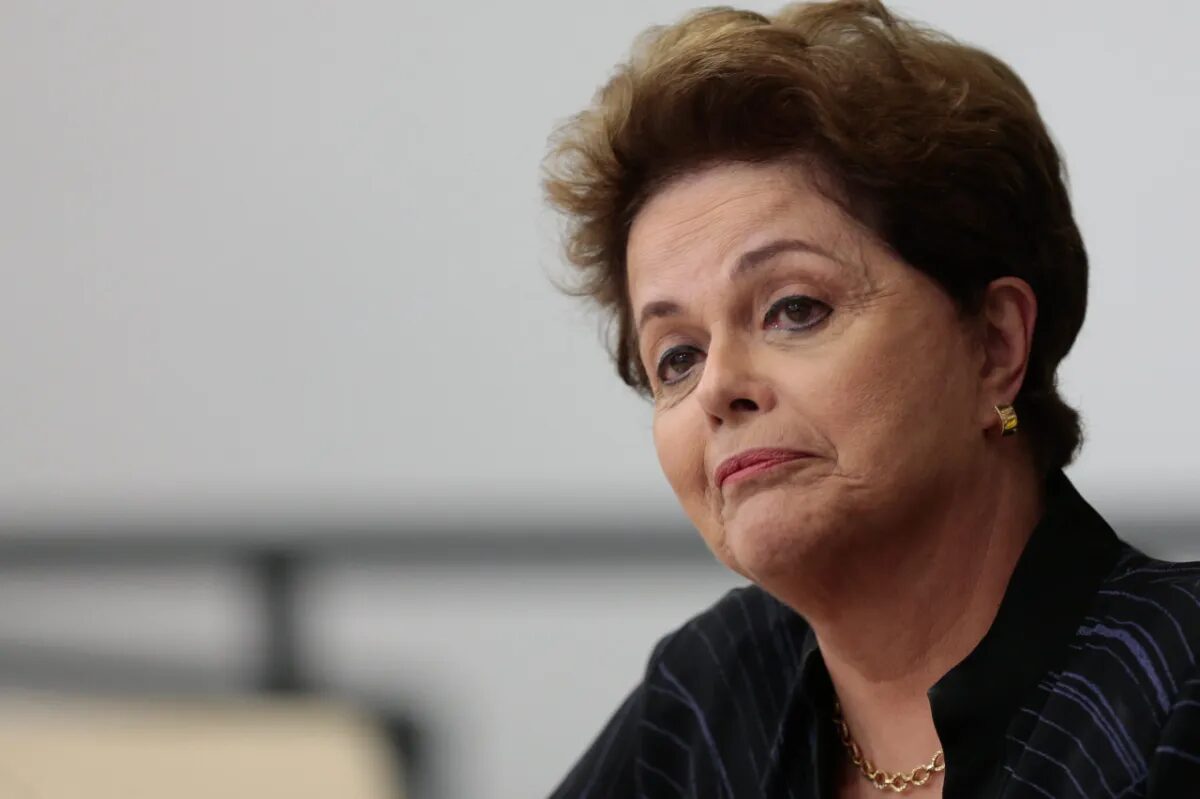 Dilma Rousseff receberá indenização mensal de R$ 17,5 mil
