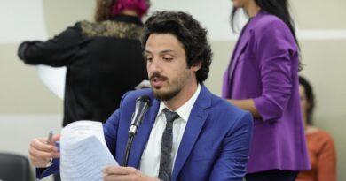 Presidência da ALMG: apoio do PT amplia consenso entre partidos para candidatura única de Doorgal Andrada