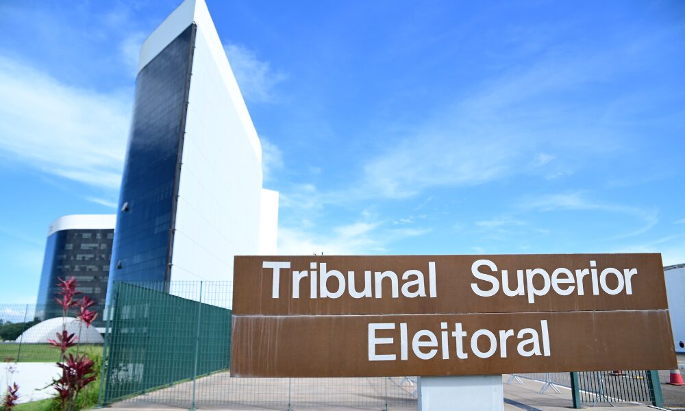 PT aciona Procuradoria Eleitoral e pede investigação sobre mudanças nos locais de votação