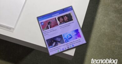 Samsung pode lançar tablet dobrável com tela de 17 polegadas