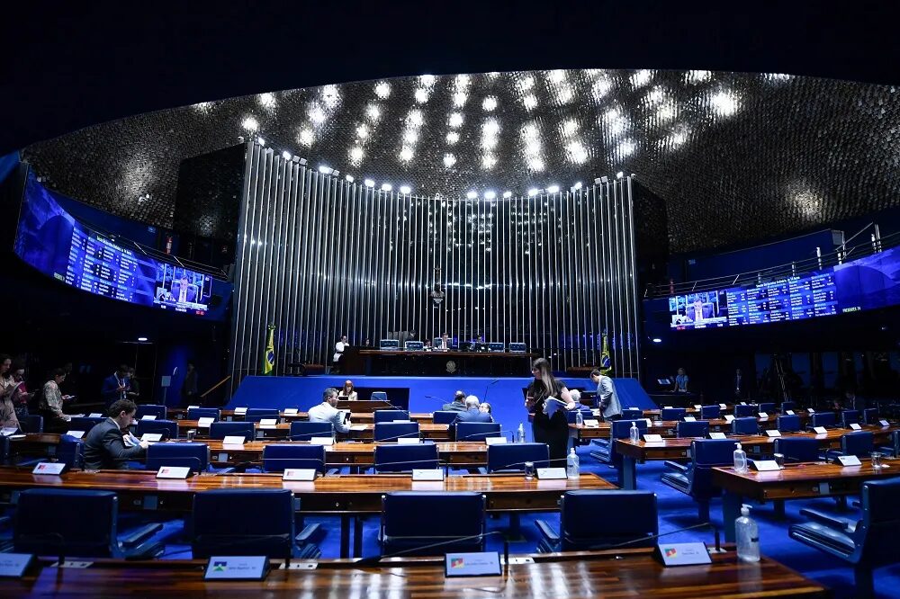 Senado aprova fim da escala 6×1 com redução da jornada para 40 horas semanais em 1º turno